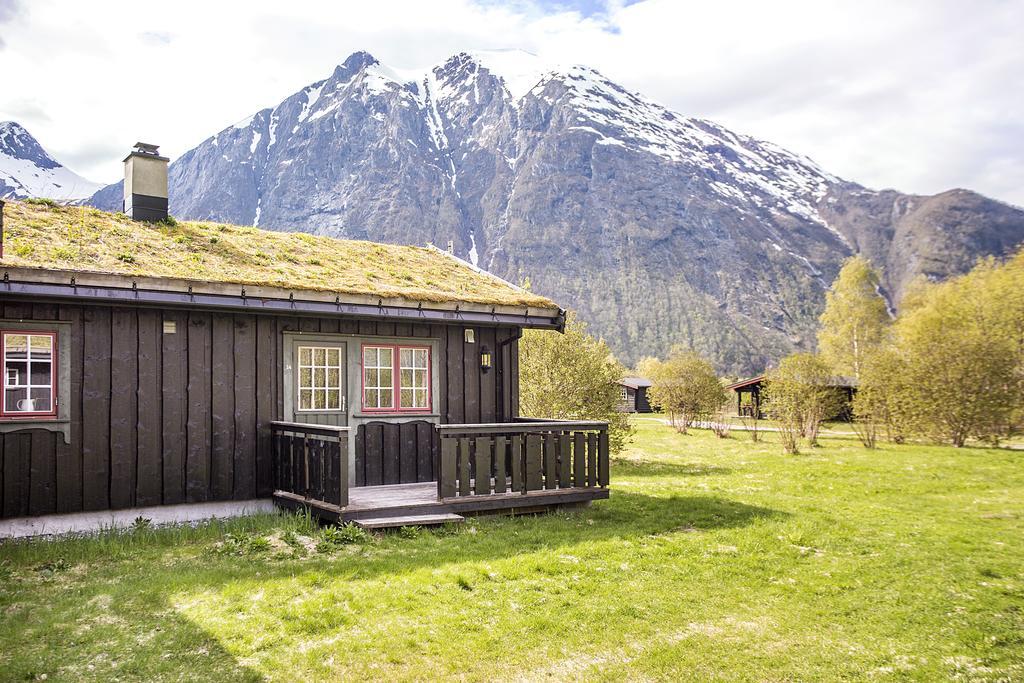 Trollstigen Resort Ондалснес Экстерьер фото